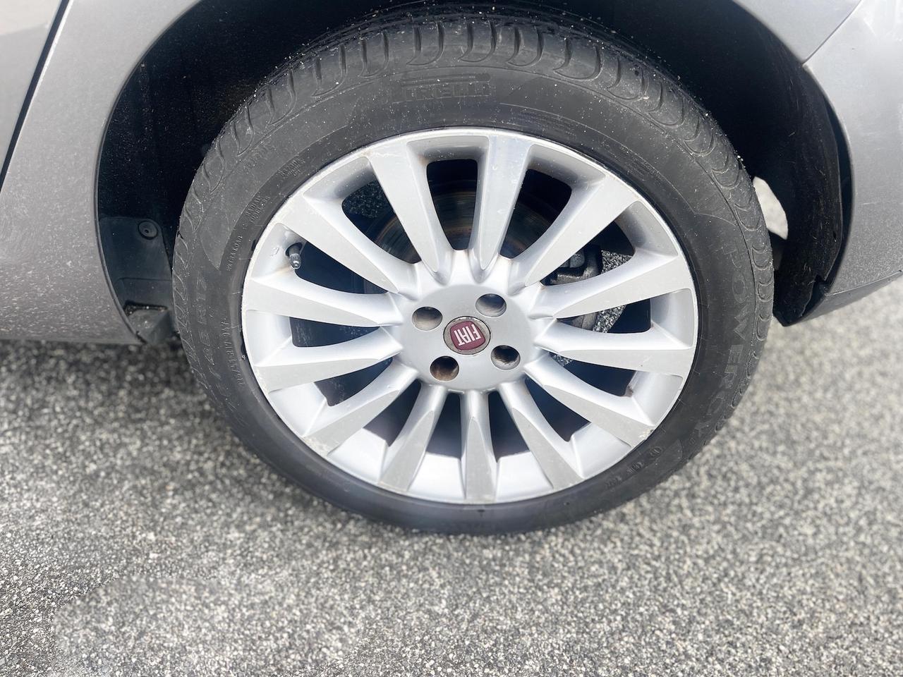 Fiat Bravo 1.6 Diesel 120CV E5 Neo - 2012