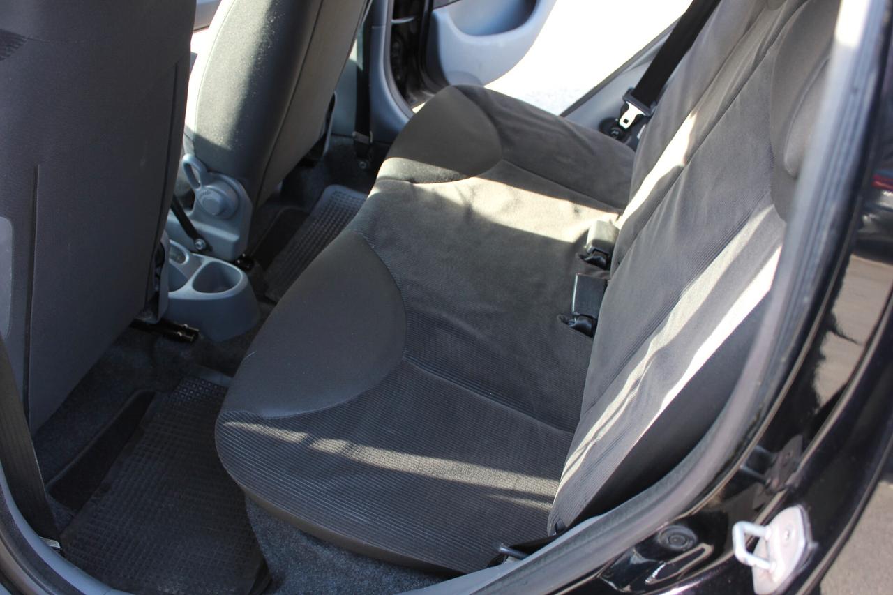 Citroen C1 1.0 5 porte C1TY SENSORI POST TUTTA TAGLIANDATA