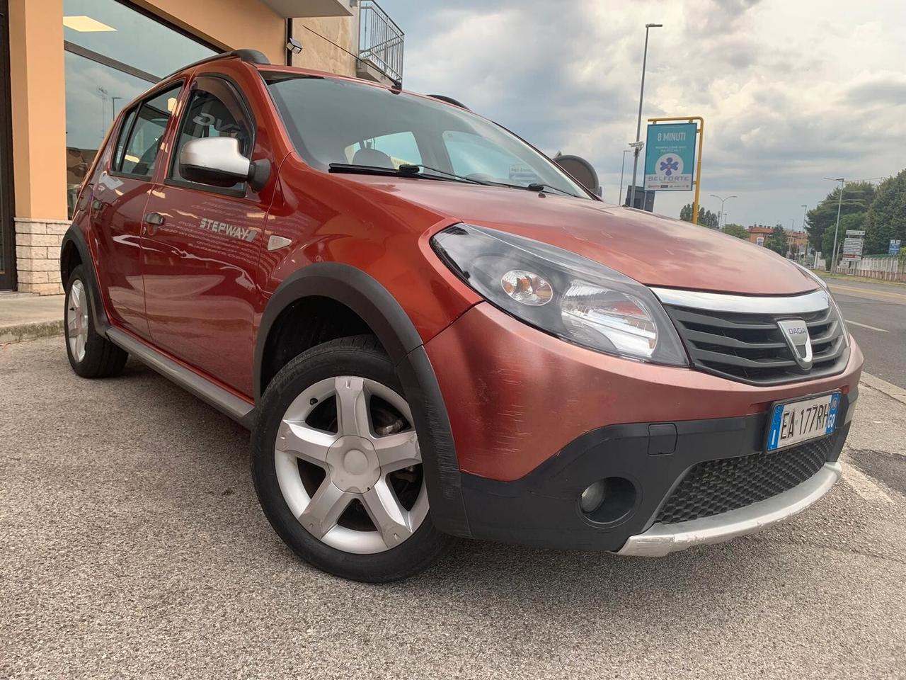 Dacia Sandero Stepway 1.5 dCi 70CV Neopatentati