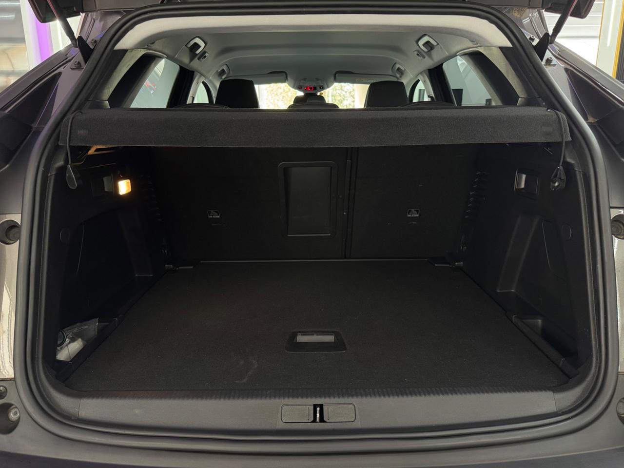 Peugeot 3008 EAT8 Allure Pack Full Opt