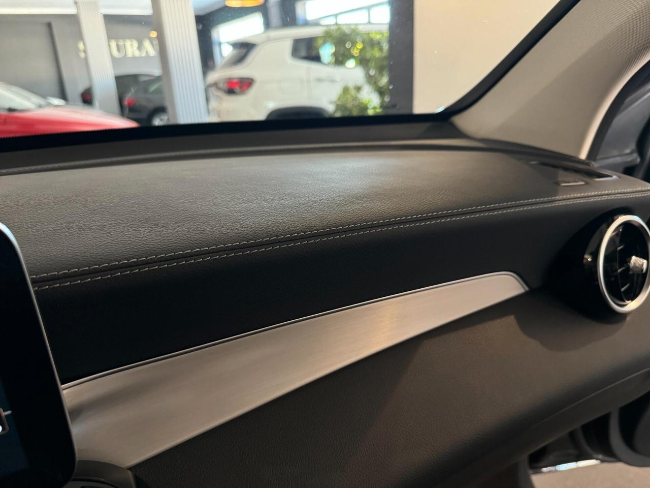 MERCEDES-BENZ GLC 220D PREMIUM PLUS AMG 2022