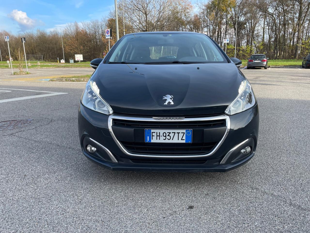 Peugeot 208 PureTech 82 5 porte Allure*Neo patentati*