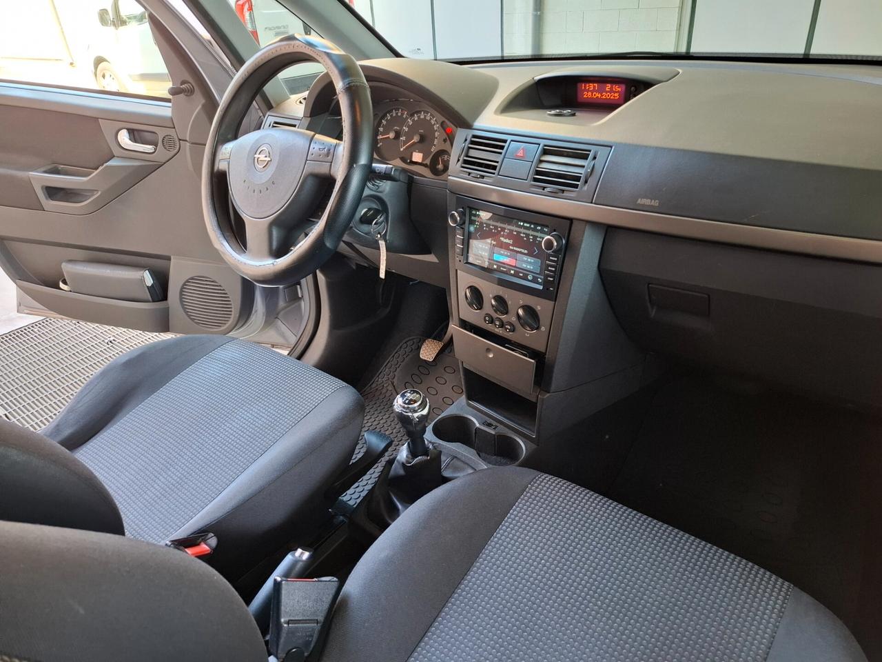 Opel Meriva 1.4 16V GPL-TECH Club