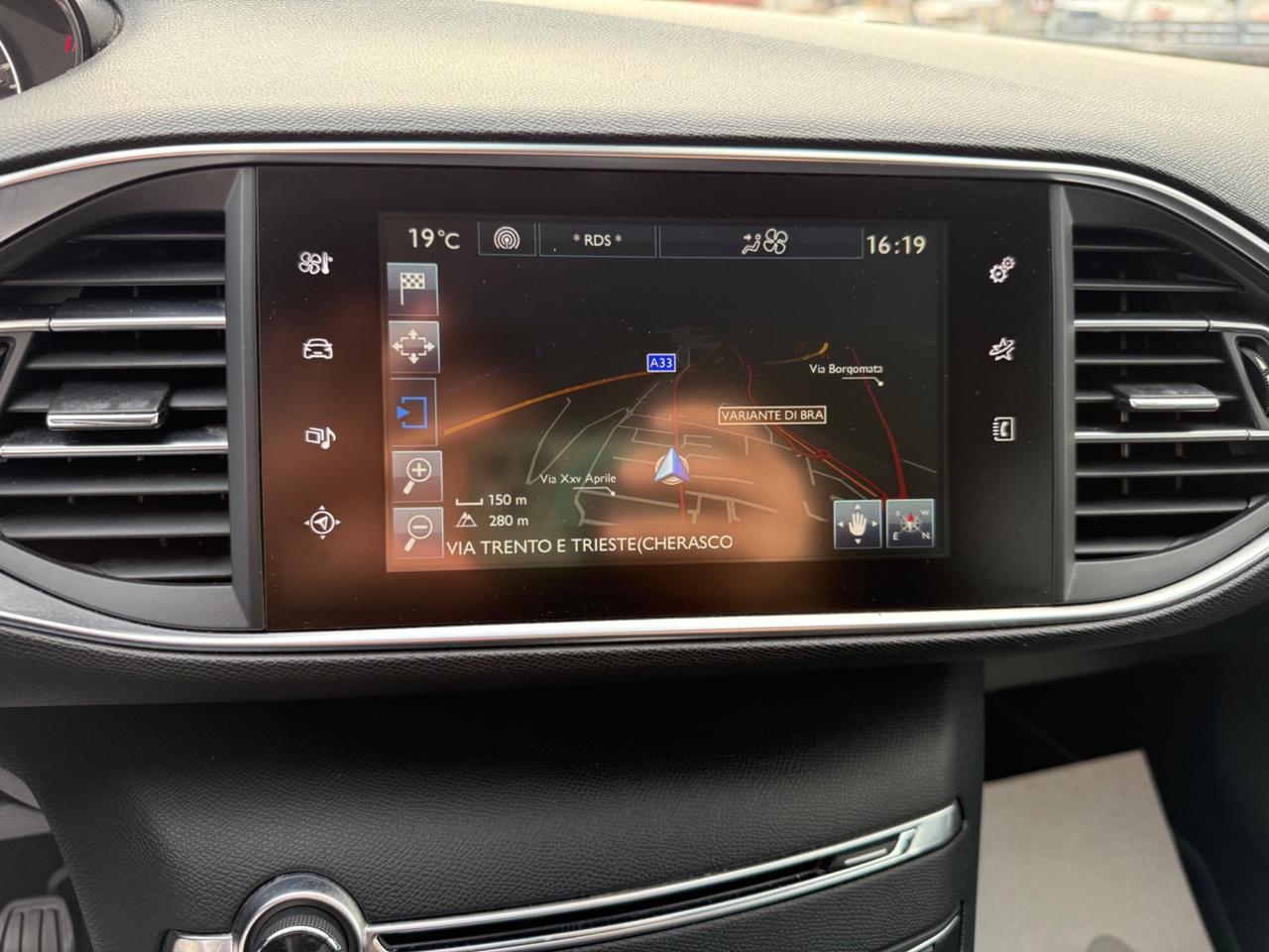 Peugeot 308 1.6 e-HDi 115 CV Stop&Start SW Allure