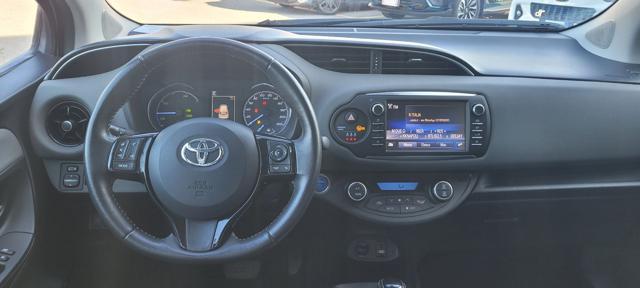 TOYOTA Yaris 1.5 Hybrid 5 porte Active