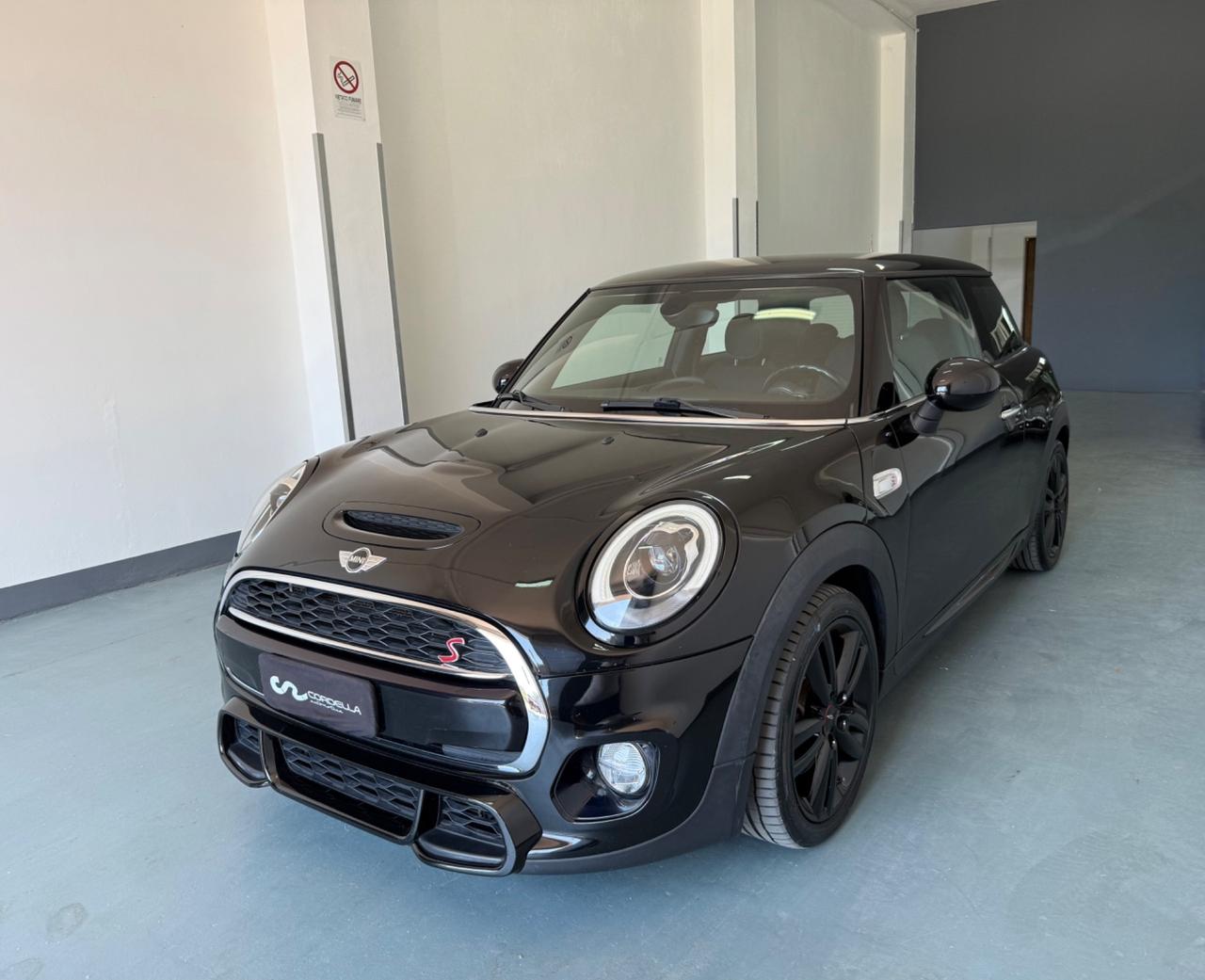 Mini Mini Cooper 2.0 SD Hype JCW 3p