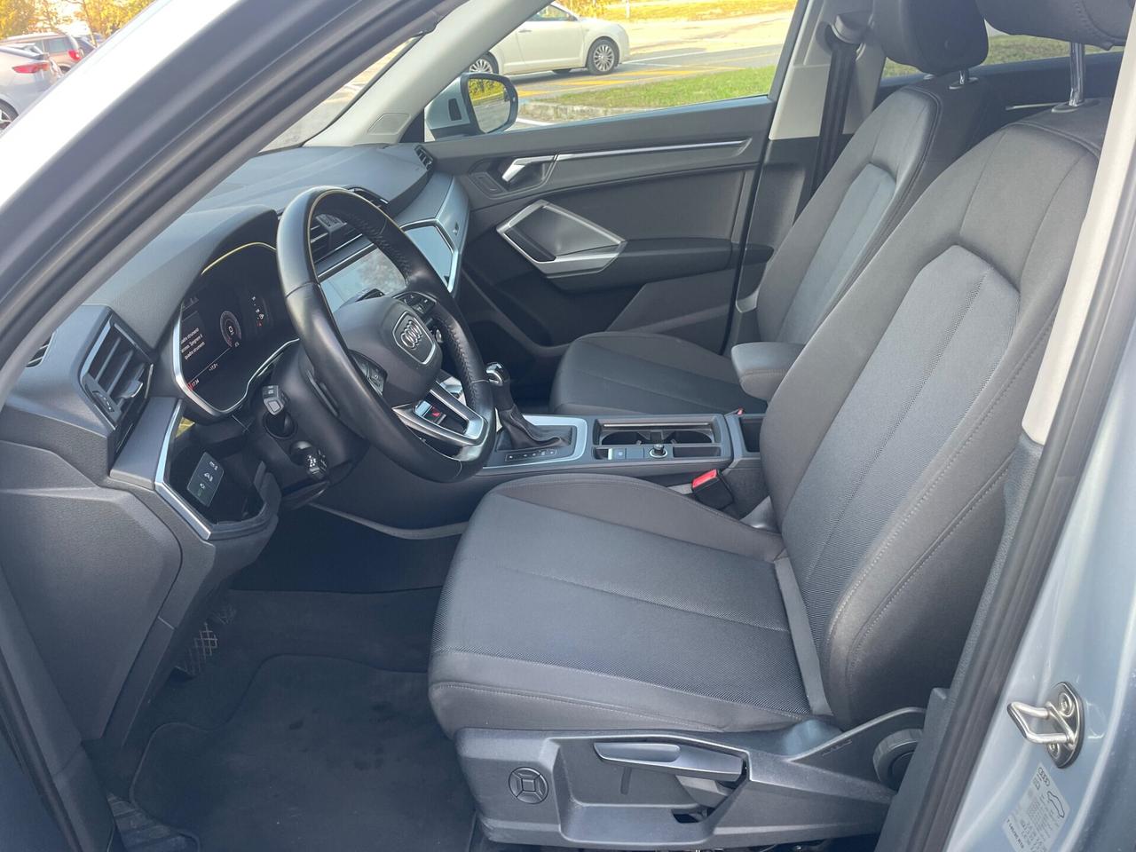 Audi Q3 35 TDI *Automatik*Navi*Cerchi*