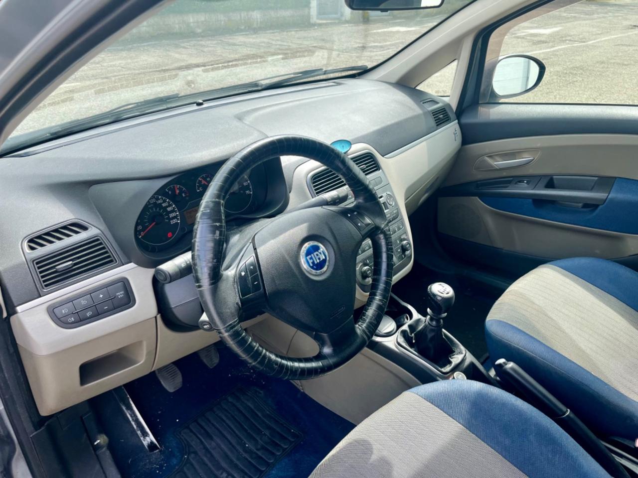 Fiat Grande Punto 1.4benz 2006 184.000km per neopatentati