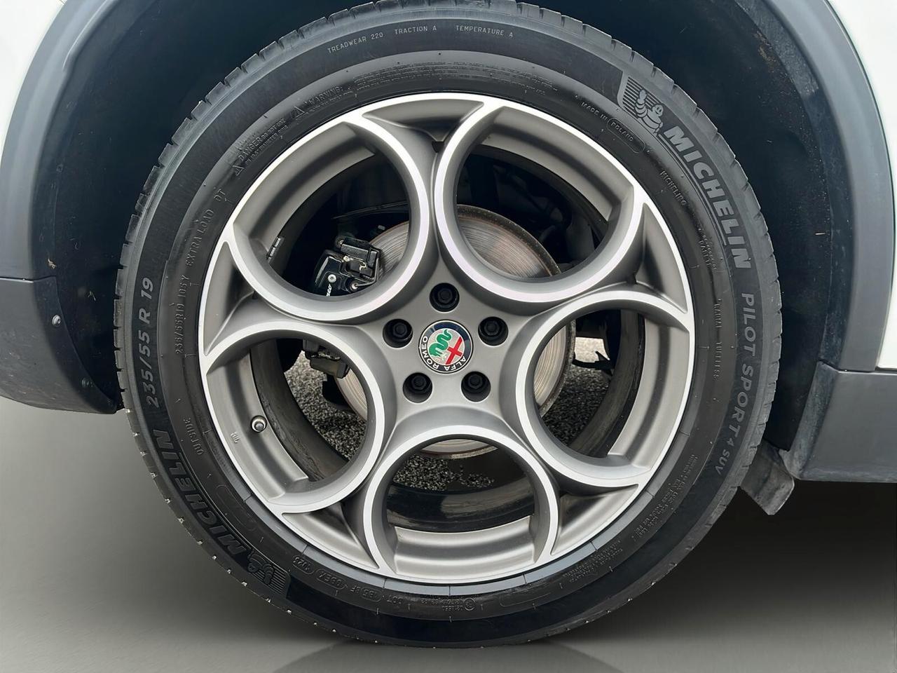 Alfa Romeo Stelvio 2.2 TD 190 CV AT8 RWD Sprint