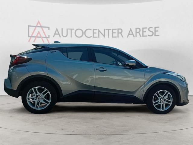 TOYOTA C-HR 1.8 Hybrid E-CVT Business