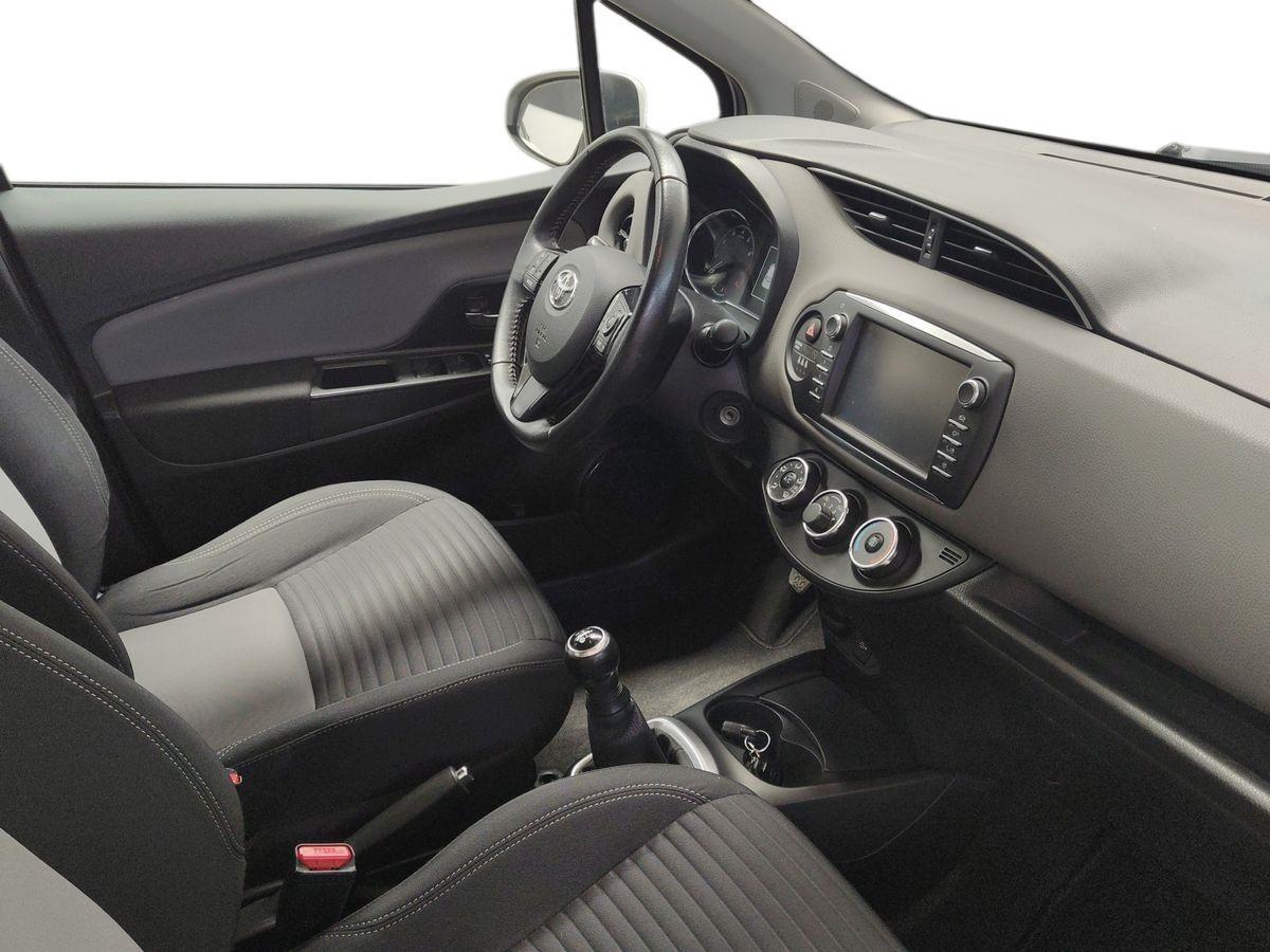 TOYOTA Yaris III 2017 - Yaris 5p 1.0 Active