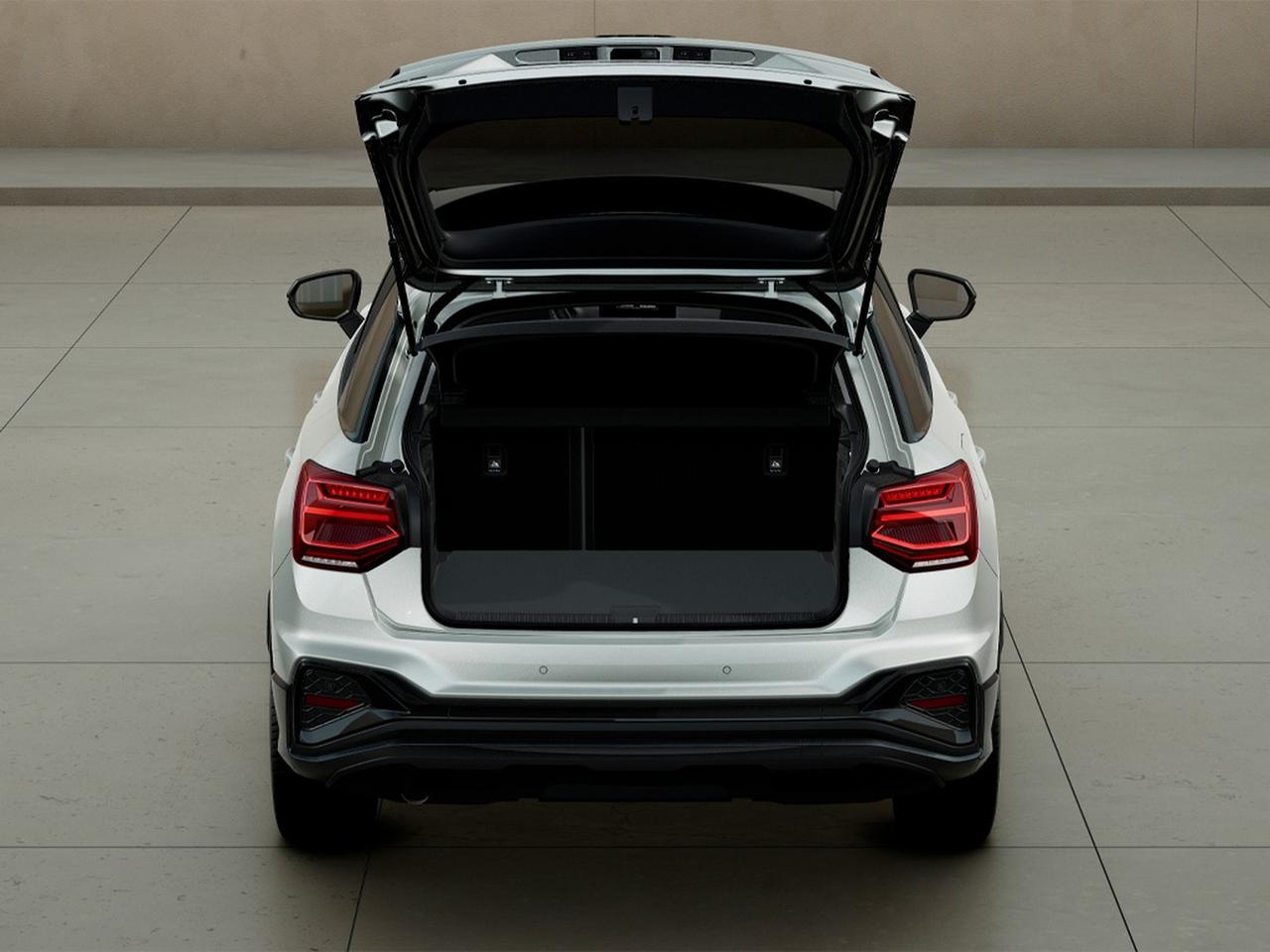 Audi Q2 35 2.0 tdi identity black s-tronic