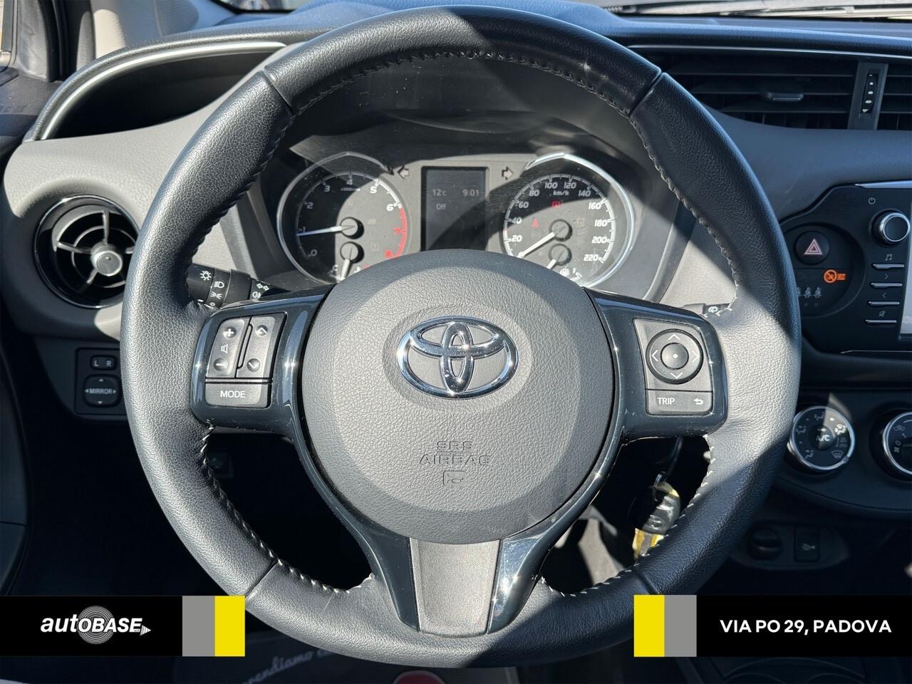Toyota Yaris 1.5 5 porte Active