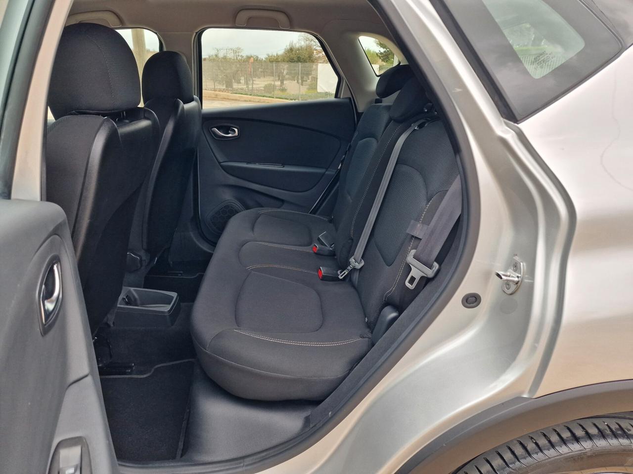 Renault Captur dCi 8V 90 CV EDC Start&Stop Sport Edition2