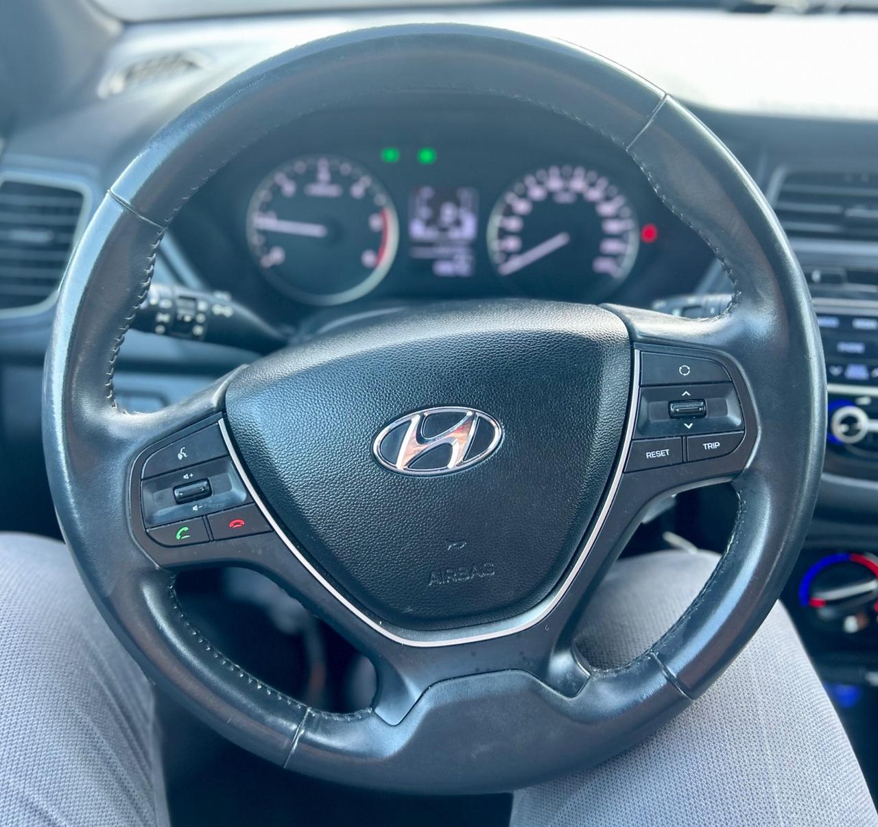Hyundai i20 CRDi Classic 2018 SOLO 108.000km