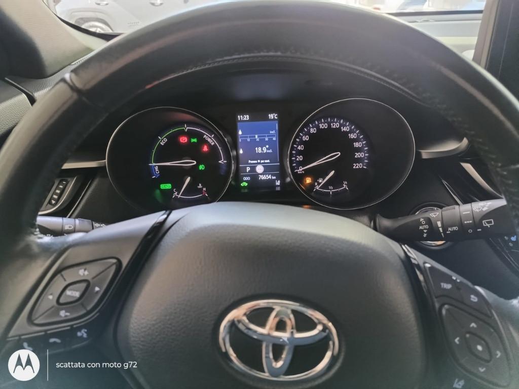 TOYOTA C-HR I 2020 - C-HR 1.8h Trend e-cvt
