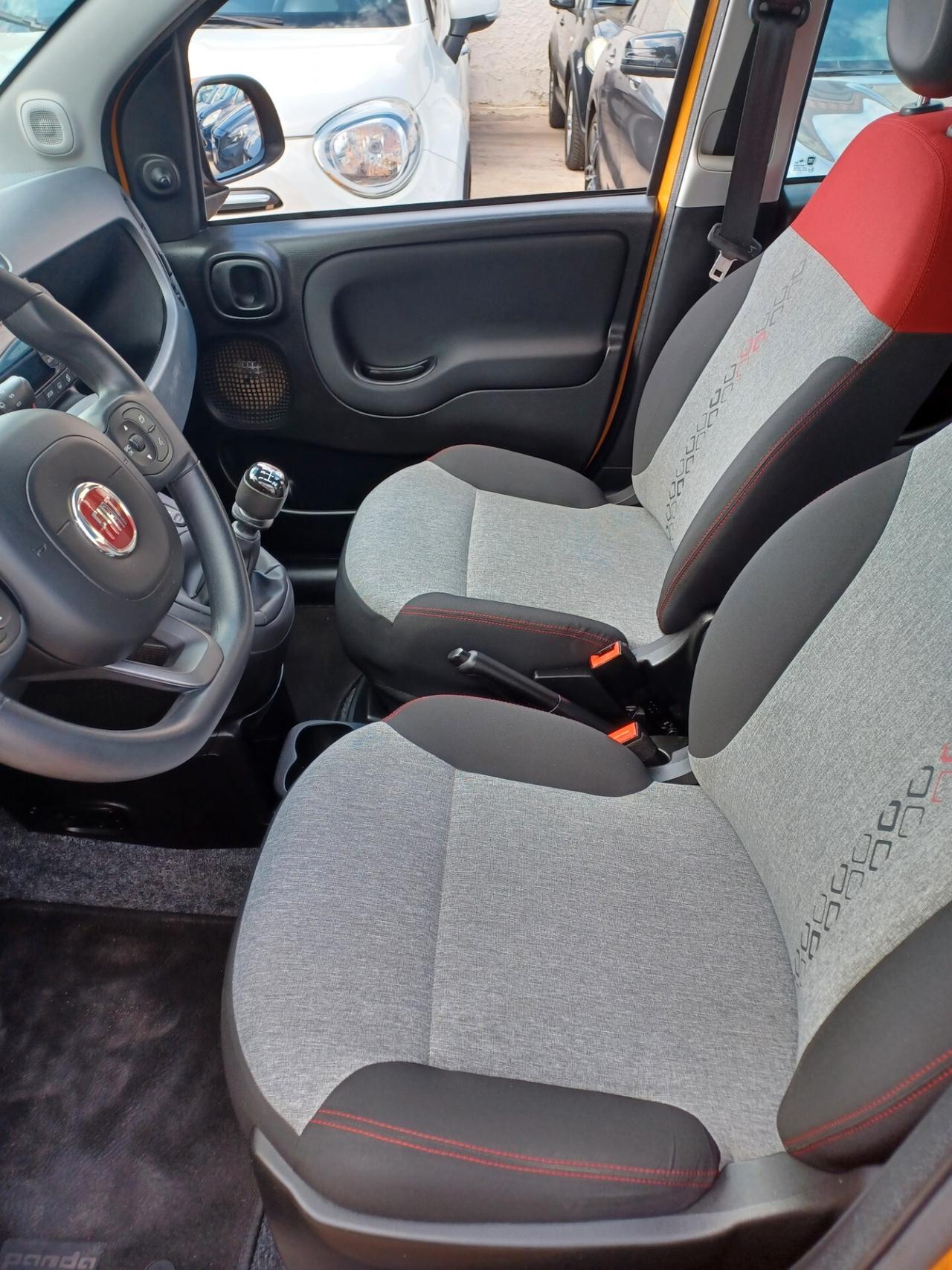 Fiat Panda 1.2 Lounge ANNO 2019 SOLO 60000 KM