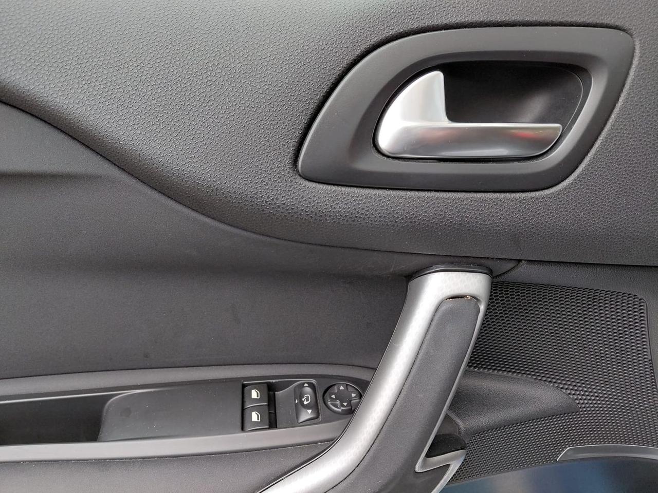 DS DS4 Sport Chic 1.6 Blue HDi 120 #8509