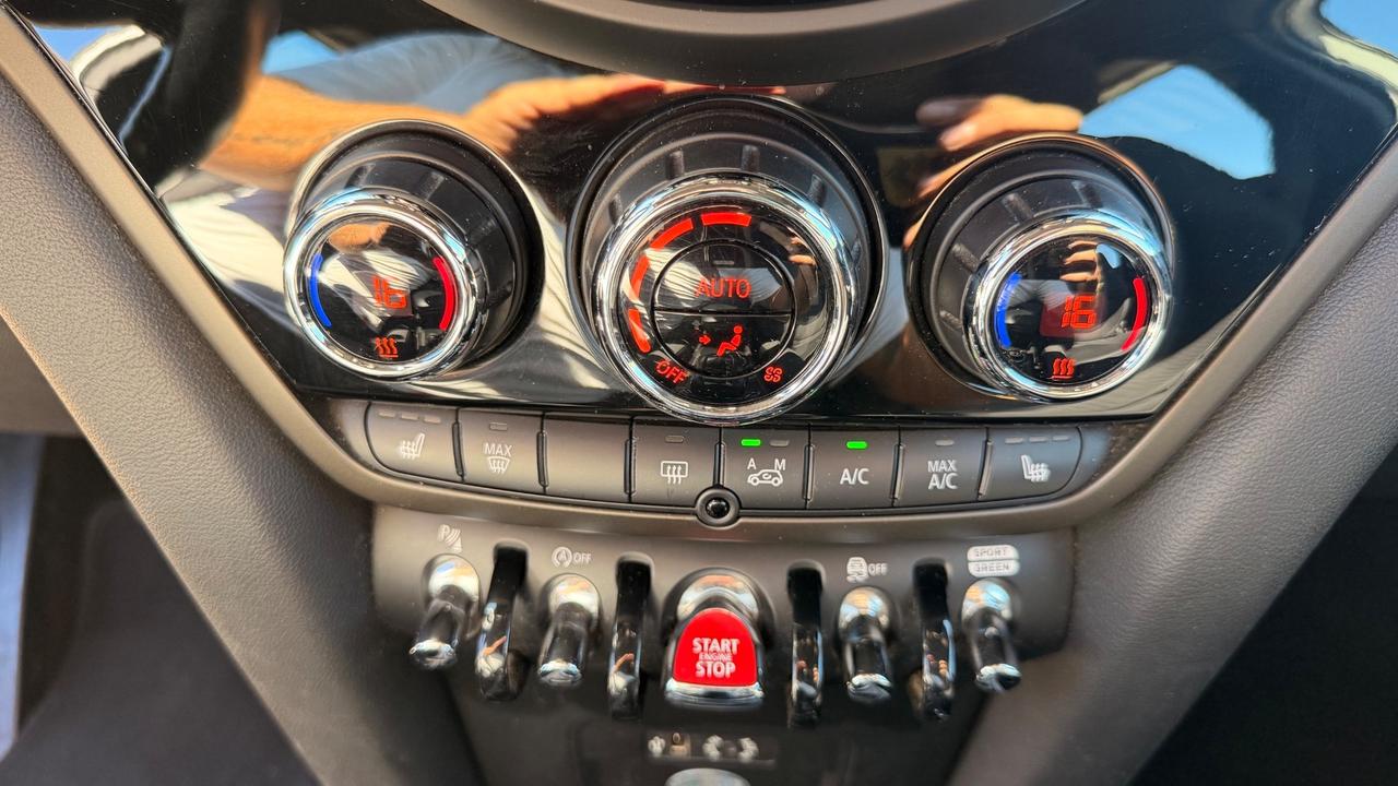 Mini Cooper Countryman 1.5 Hype
