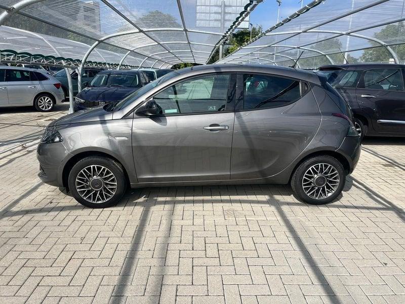 Lancia Ypsilon Ypsilon 1.0 FireFly 5 porte S&S Hybrid Gold Plus