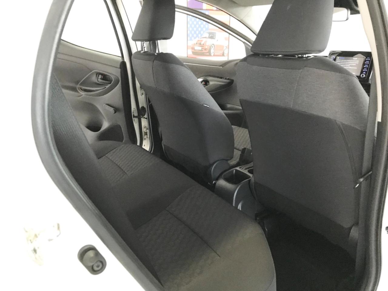 Toyota Yaris 1.0 5 porte Active