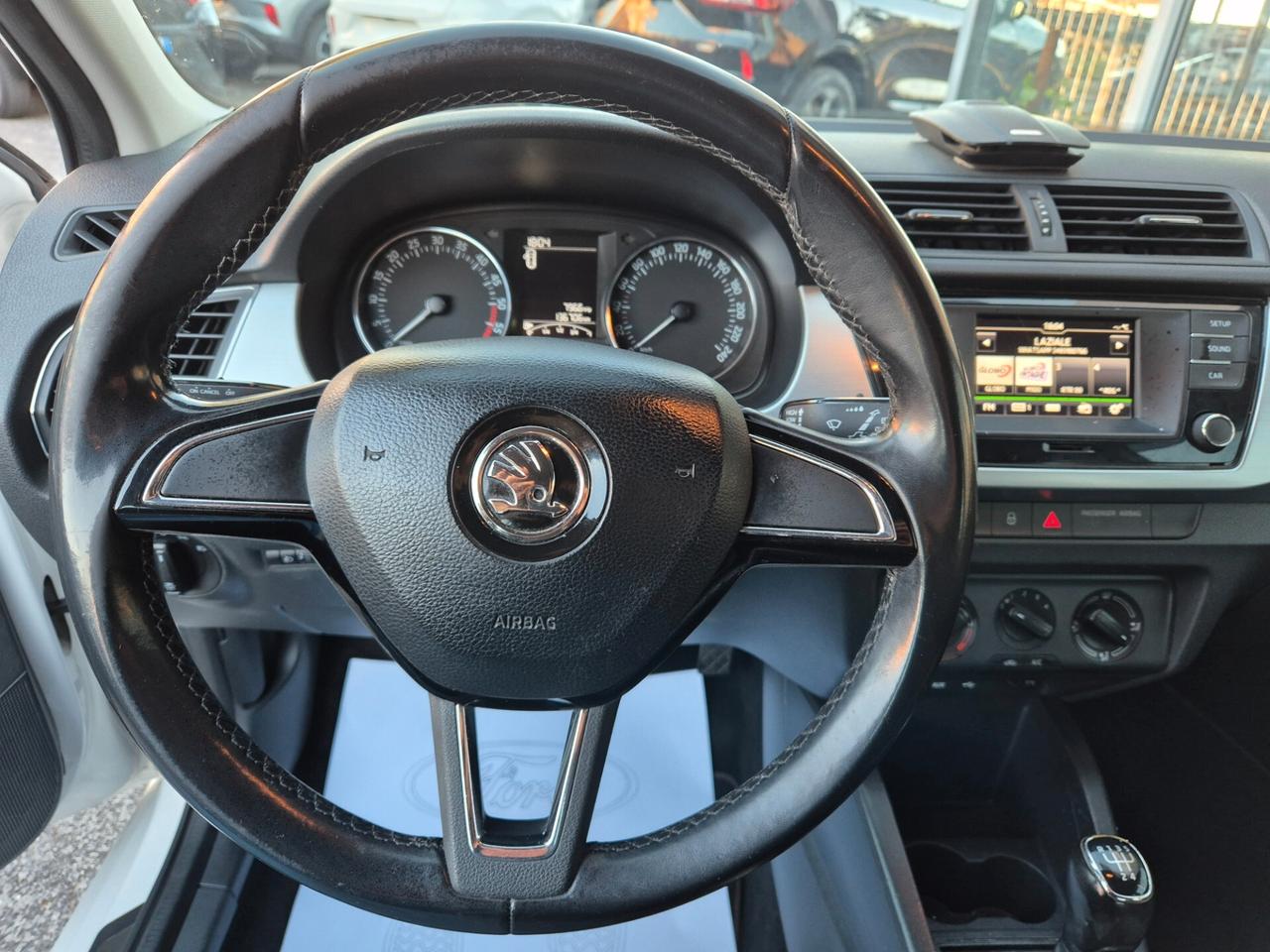 Skoda Fabia GANCIO TRAINO CARRELLO