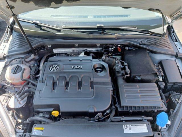 VOLKSWAGEN Golf 1.6 TDI 110 CV 5p. Highline BlueM.*uniproprietario