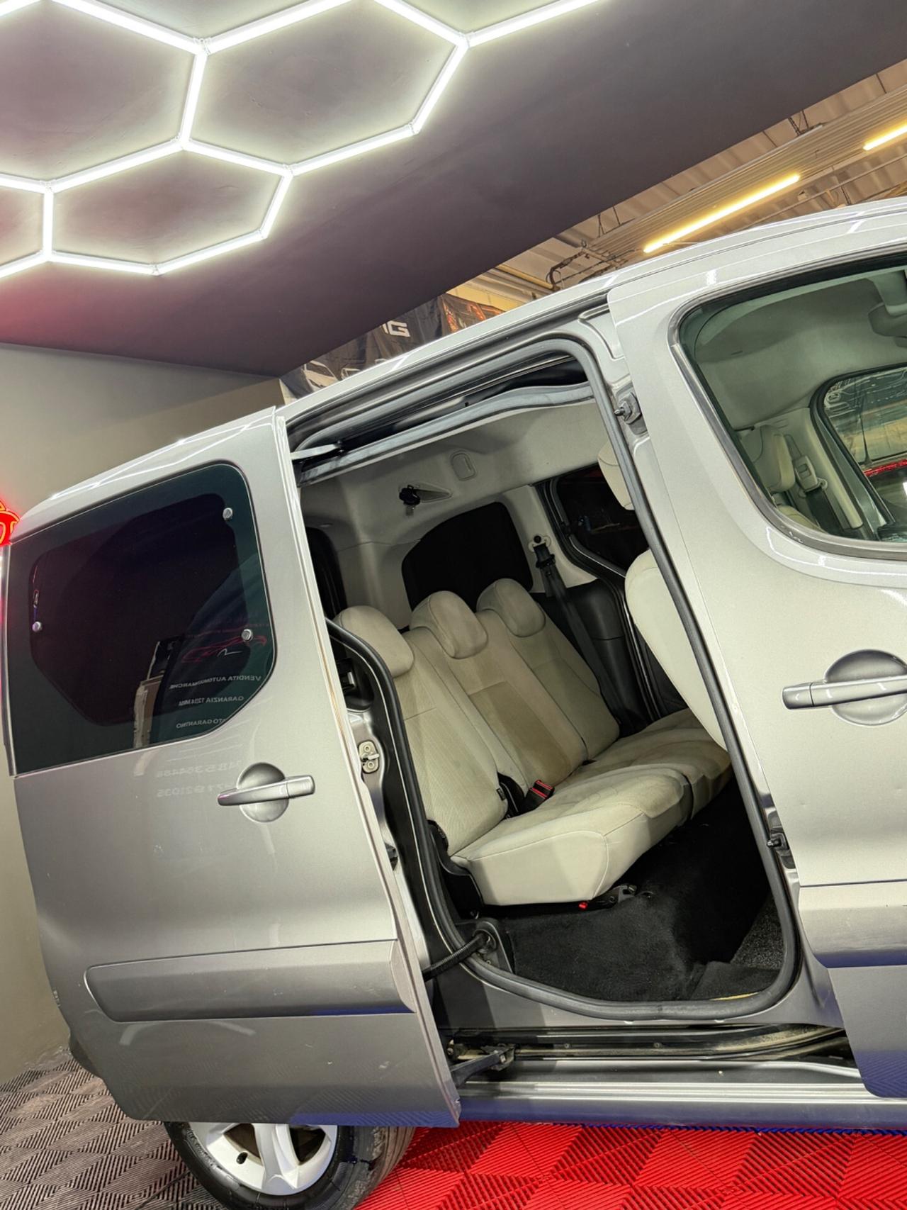 Peugeot Partner Tepee 1.6 HDi 110CV Premium