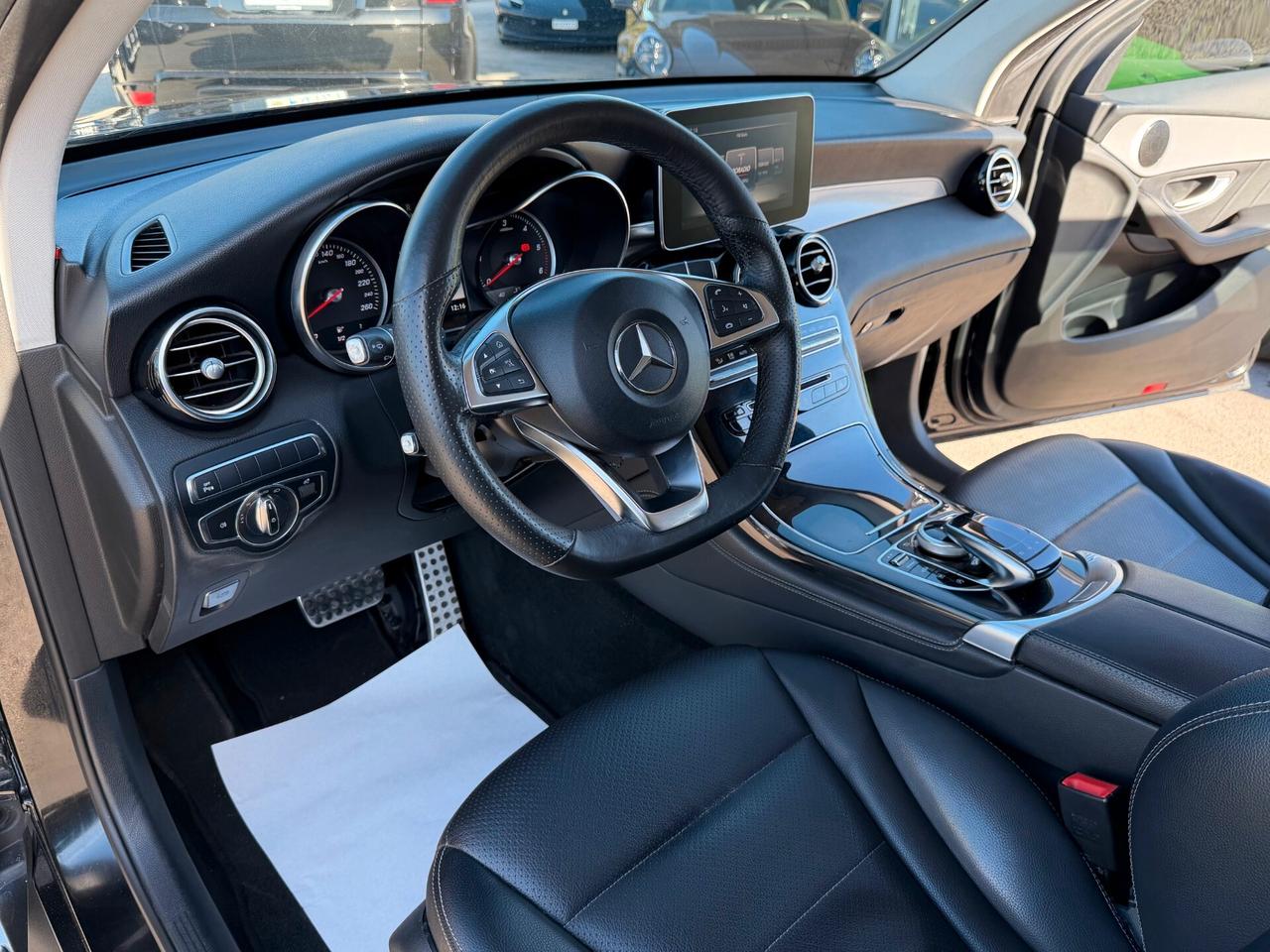 Mercedes-benz GLC 220 d 4Matic Coupé Sport /navi/pelle/camera/"