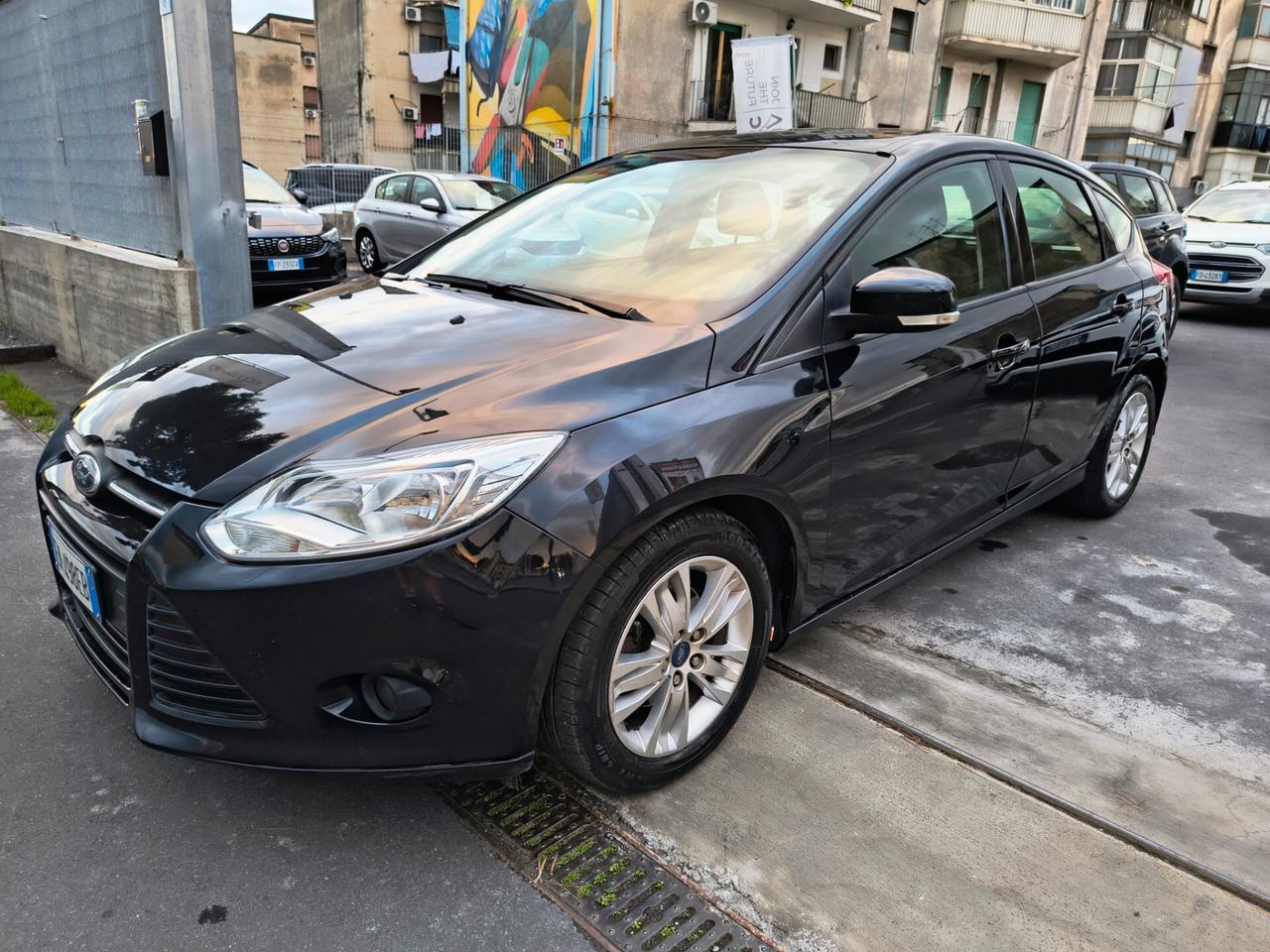 FORD FOCUS 1.6 DIESEL BERLINA UNICOPROPRIETARIO 2012