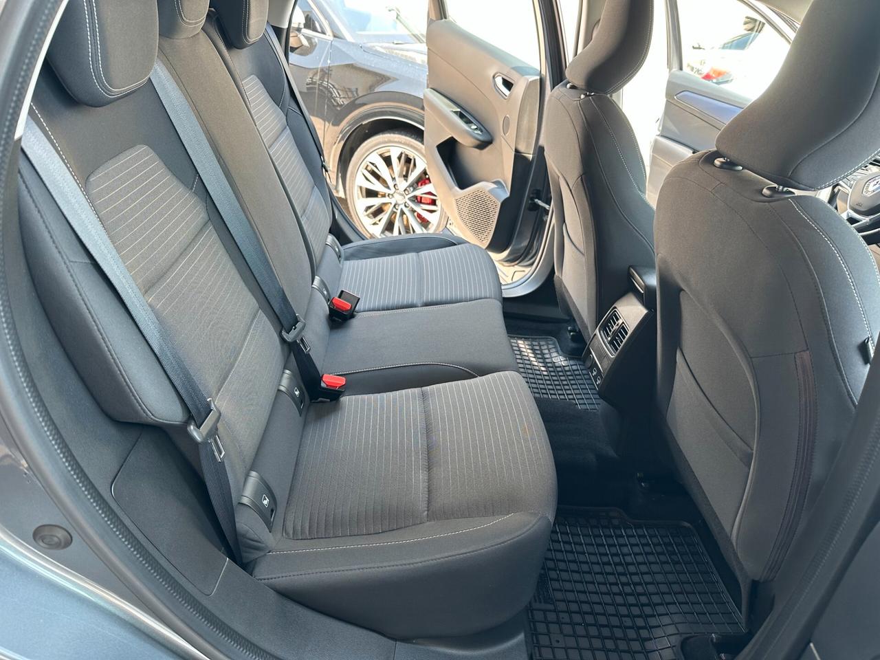 Renault Arkana Hybrid E-Tech 145 CV Intens