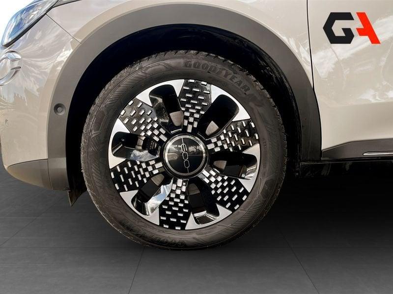 FIAT 600 600 Hybrid 100 CV DCT MHEV La Prima