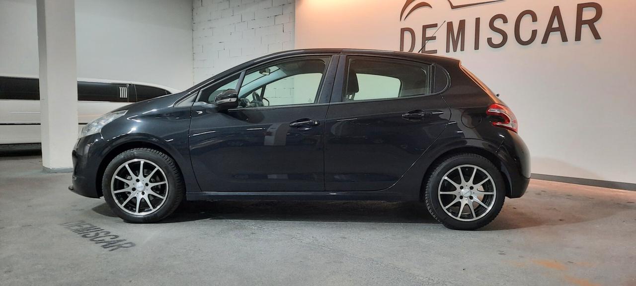 Peugeot 208 1.2 VTi 82 CV 5 porte Active