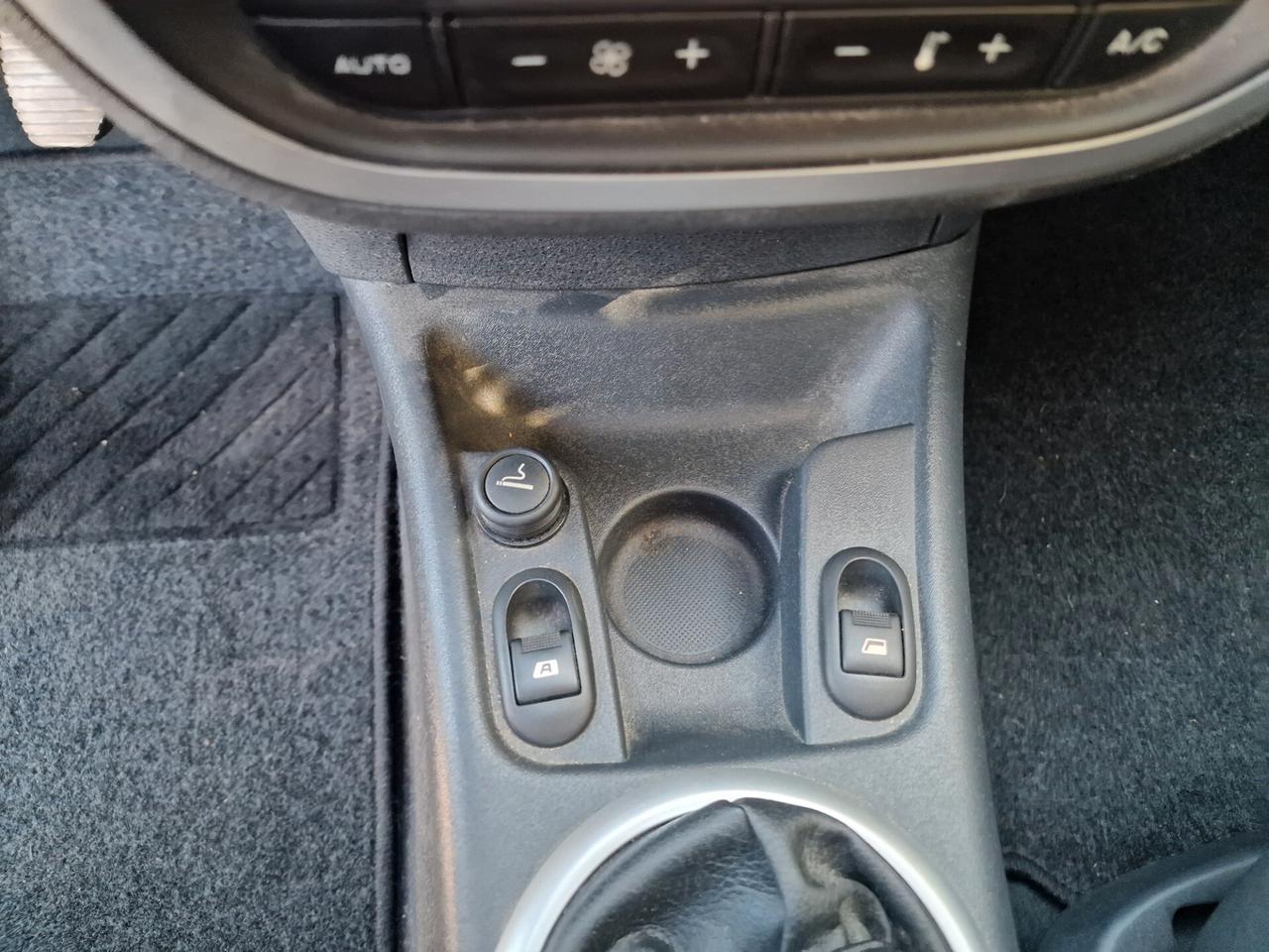 Citroen C3 1.1 airdream 28000 km
