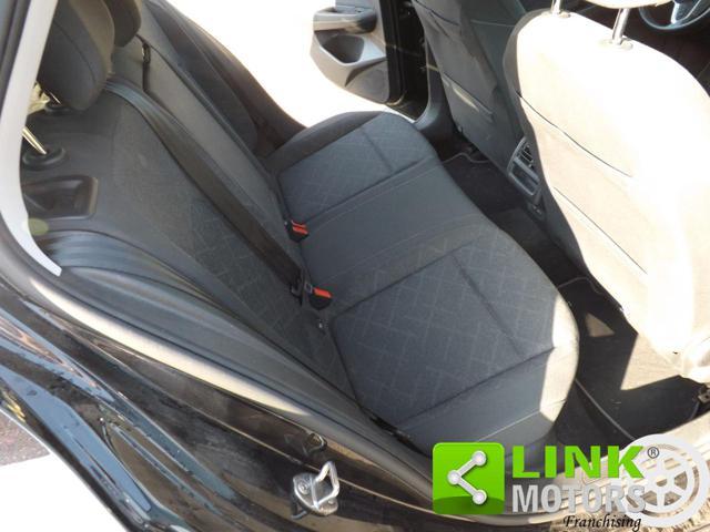 VOLKSWAGEN Golf 2.0 TDI 115 CV SCR Life in ordine di meccanica