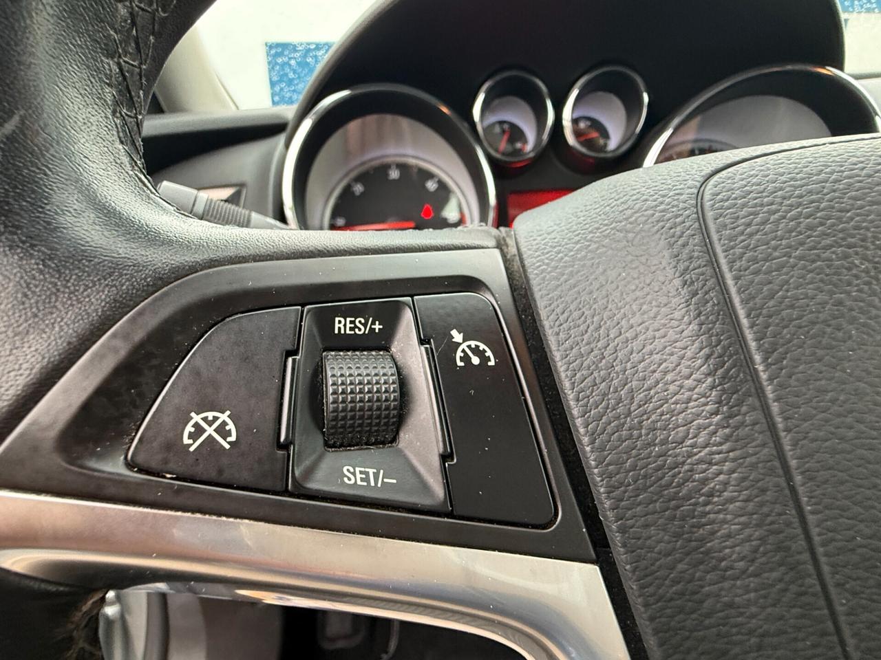 Opel Astra 1.7 CDTI 125CV 5 porte Cosmo