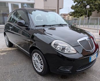 Lancia Ypsilon 1.2 69 CV
