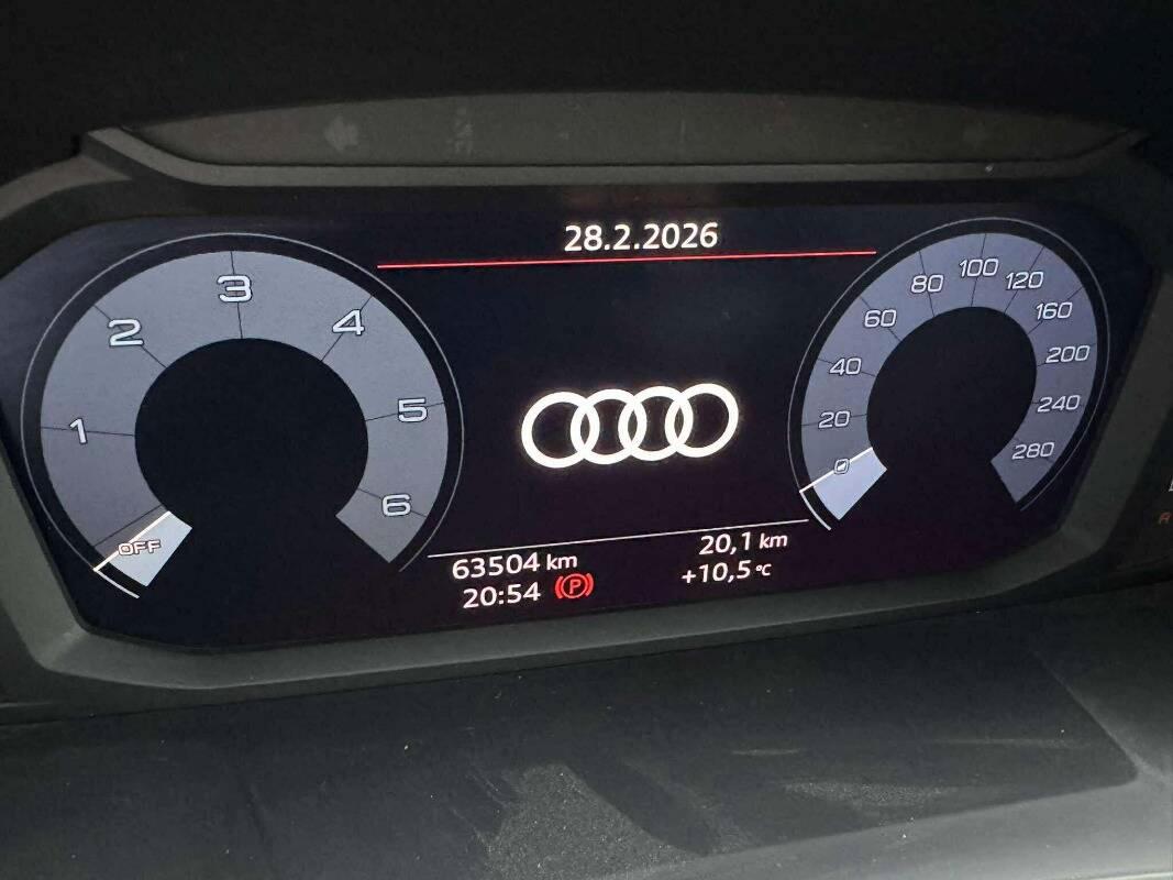 Audi Q3 Sportback 35 2.0 tdi S line edition s-tronic