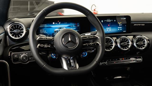 MERCEDES-BENZ A 35 AMG 4Matic Premium UNIPRO IVA ESPOSTA