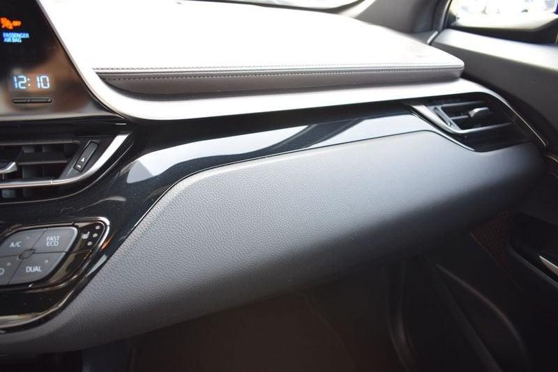 Toyota C-HR C-HR 1.2 Turbo CVT 4WD Lounge