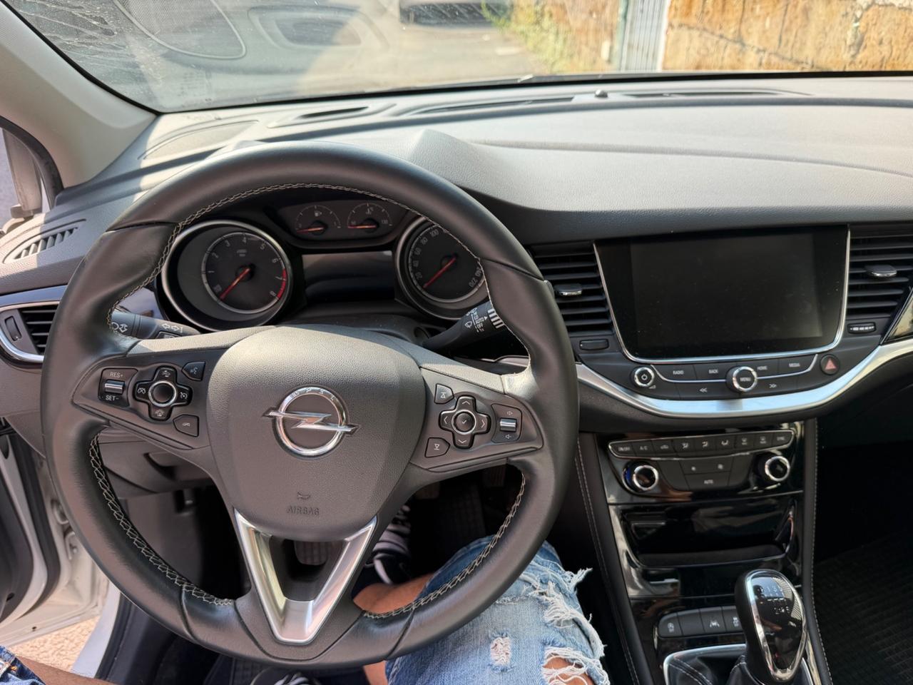 Opel Astra 1.4 Start&Stop 5 porte Innovation