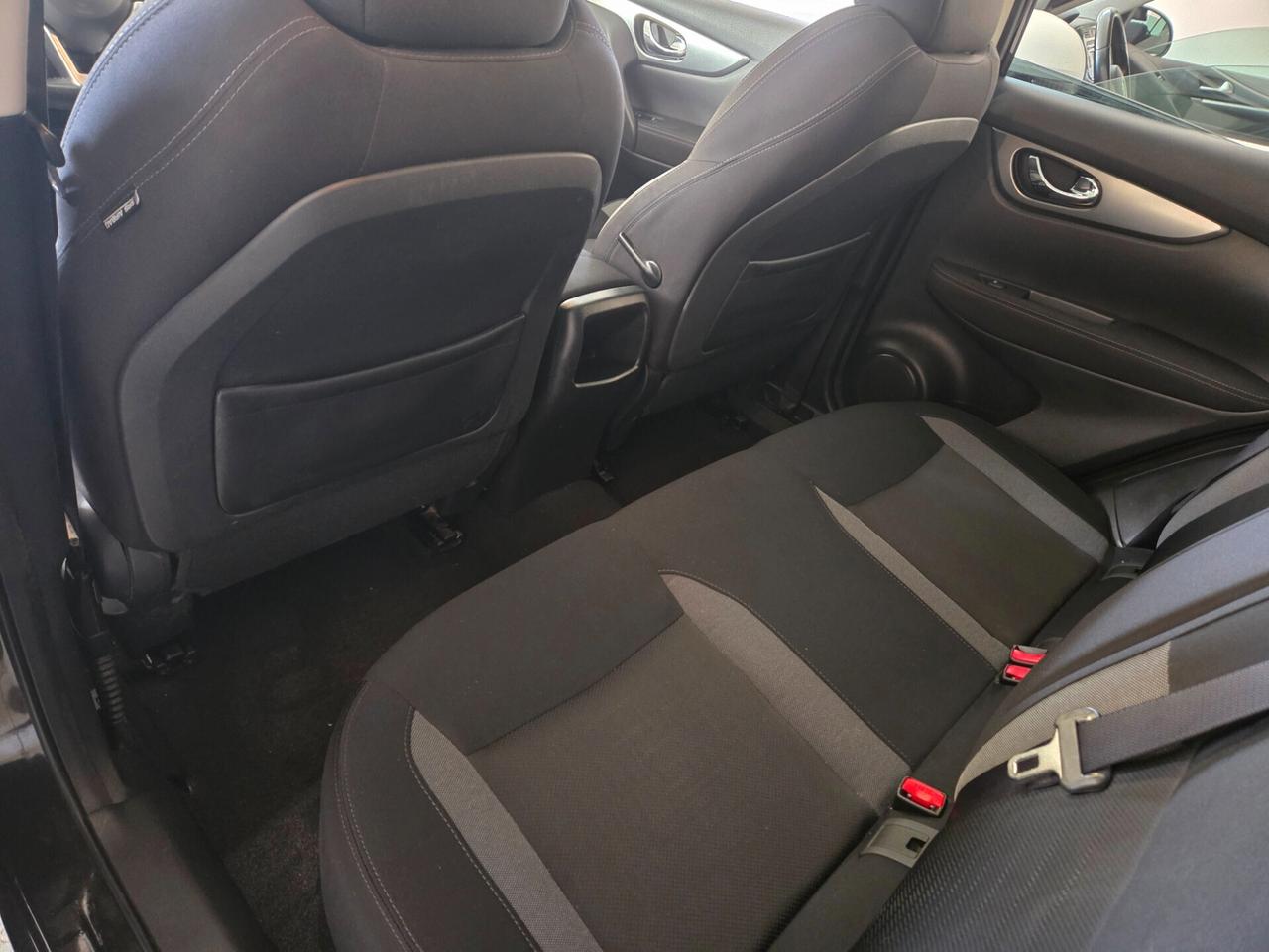 NISSAN QASHQAI ANNO 2018 TEKNA NAVI TELEC KM CERT