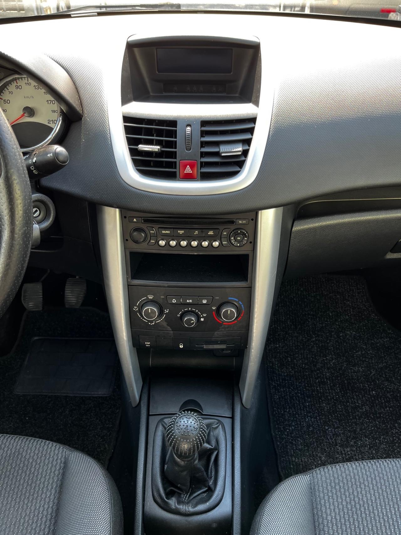 Peugeot 207 1.4 HDi 70CV 5p. Allure GANCIO - OK NEOPATENTI