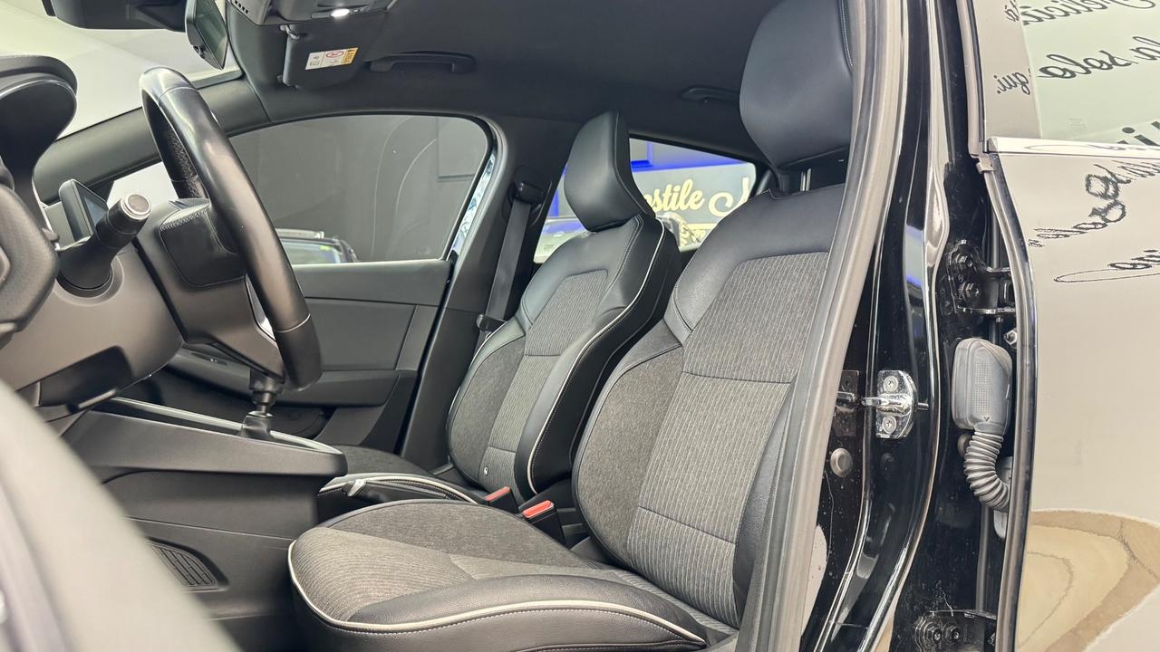 Renault Clio Blue dCi 85 CV 5 porte Intens-2020
