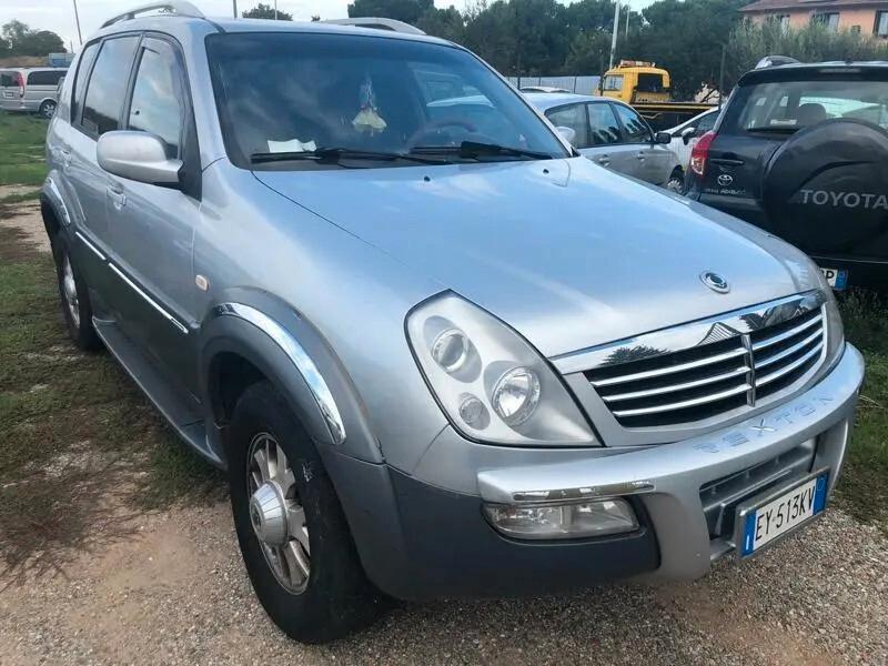 Ssangyong REXTON 2.7 XDi cat Premium