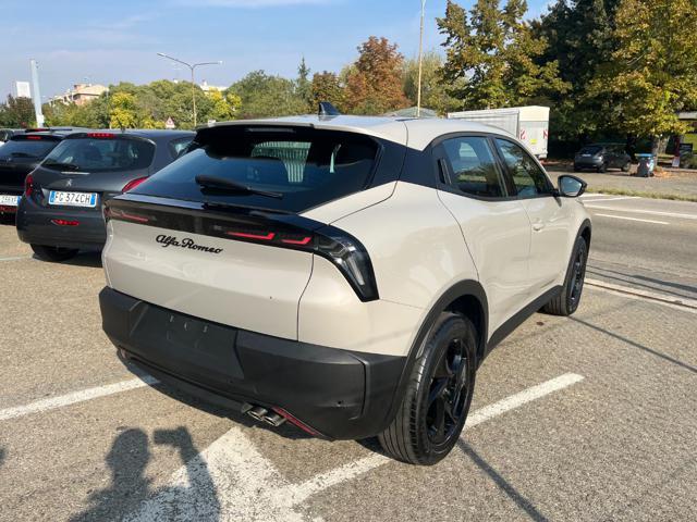 ALFA ROMEO Junior 1.2 136 CV Hybrid eDCT6