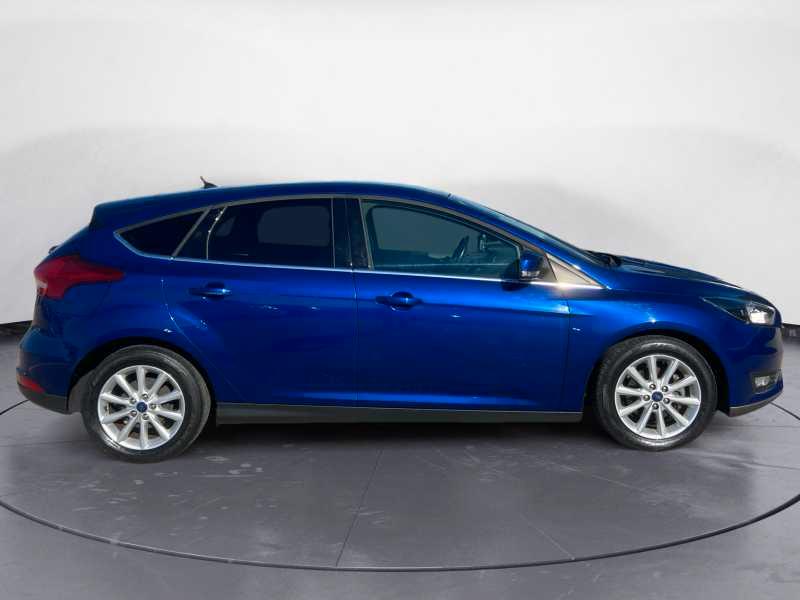 FORD Focus 5p 1.5 tdci Titanium 95cv