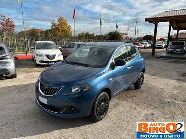 Lancia Ypsilon 0.9 TwinAir 5 porte Metano Ecochic Silver 84CV