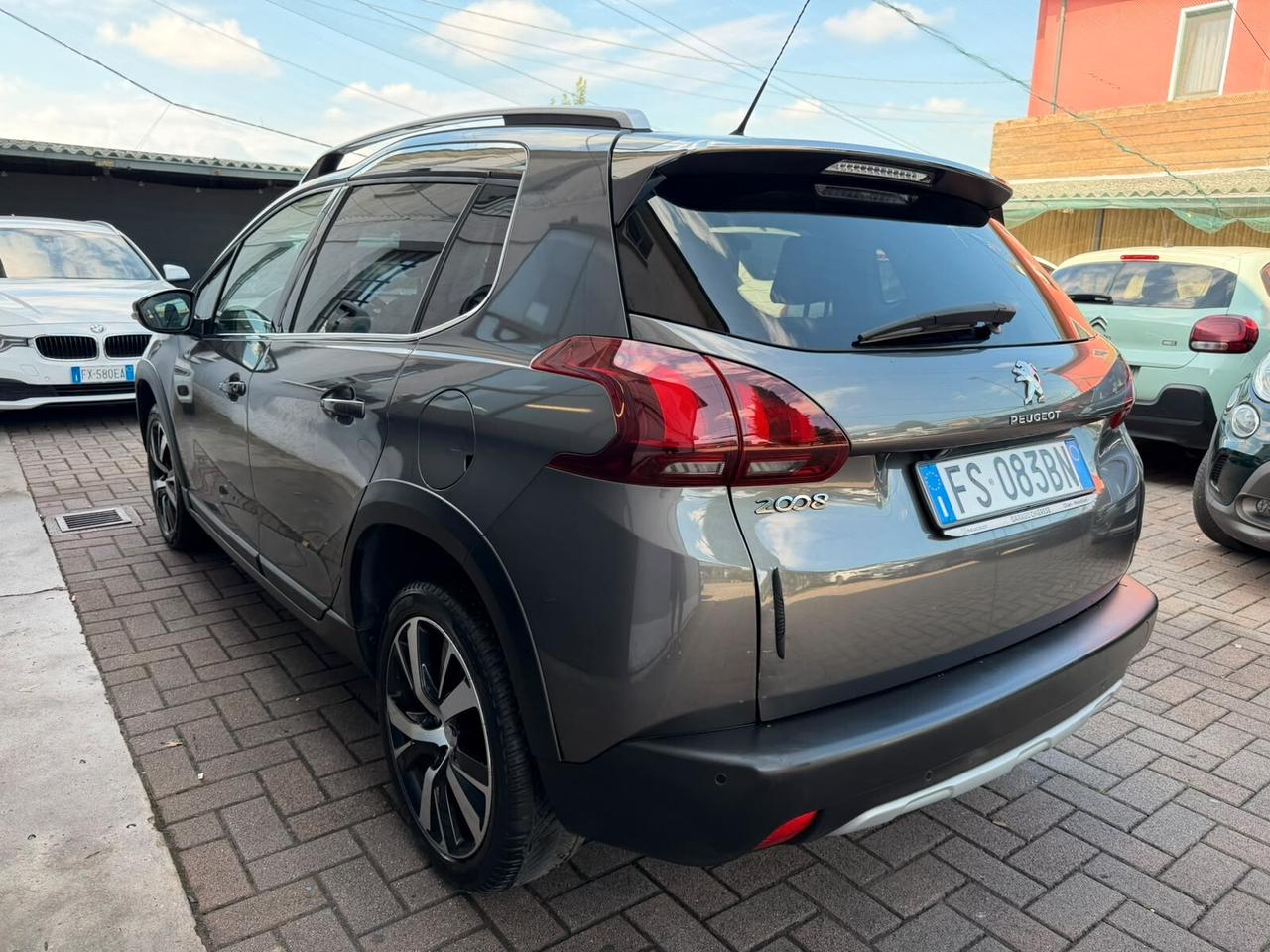 Peugeot 2008 PureTech Turbo 110 S&S Allure