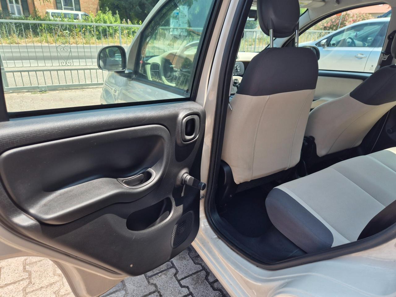 Fiat Panda 1.2 Benzina - Anno 2015 - OK NEOPATENTATI